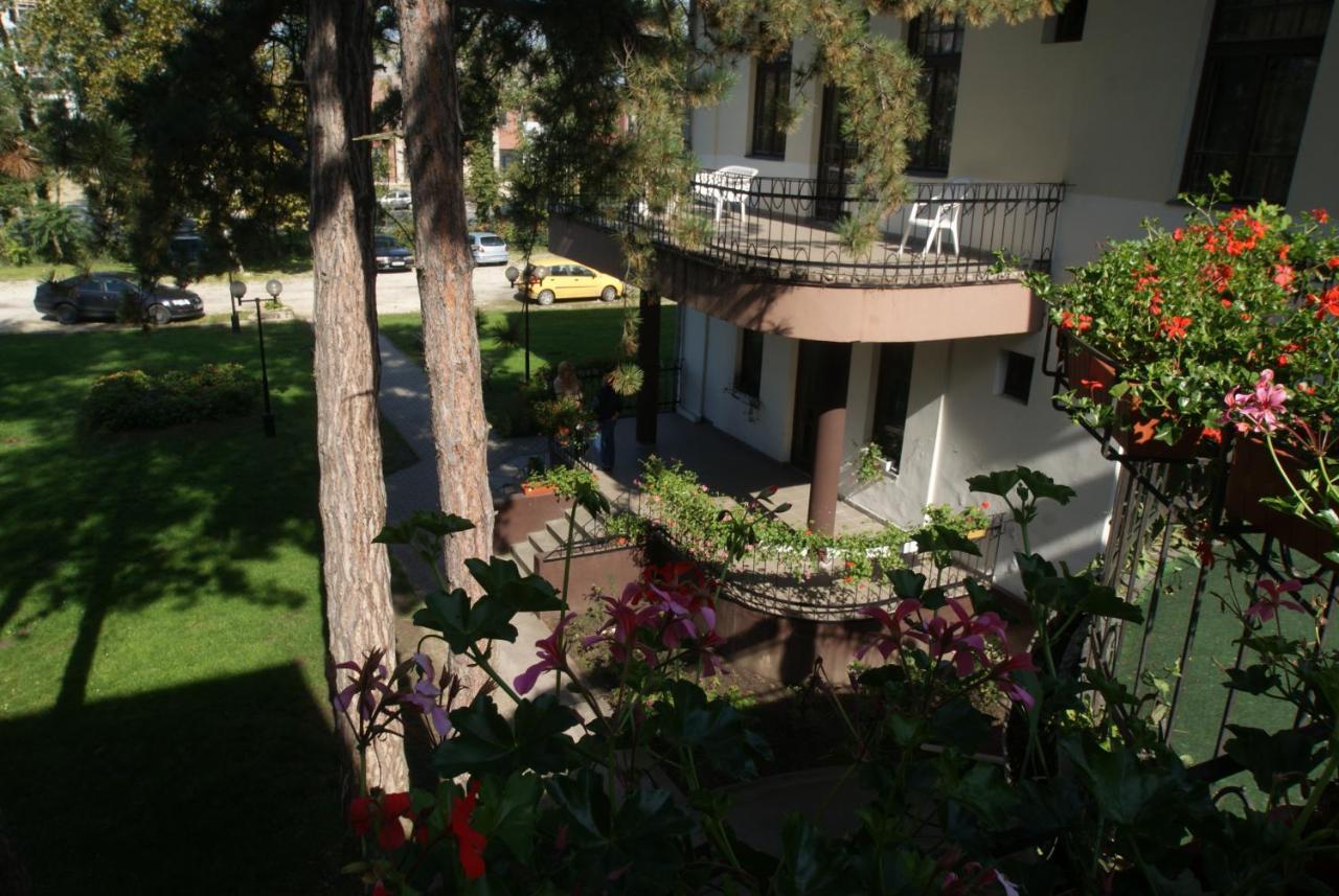 Hotel Stella Siofok Ngoại thất bức ảnh